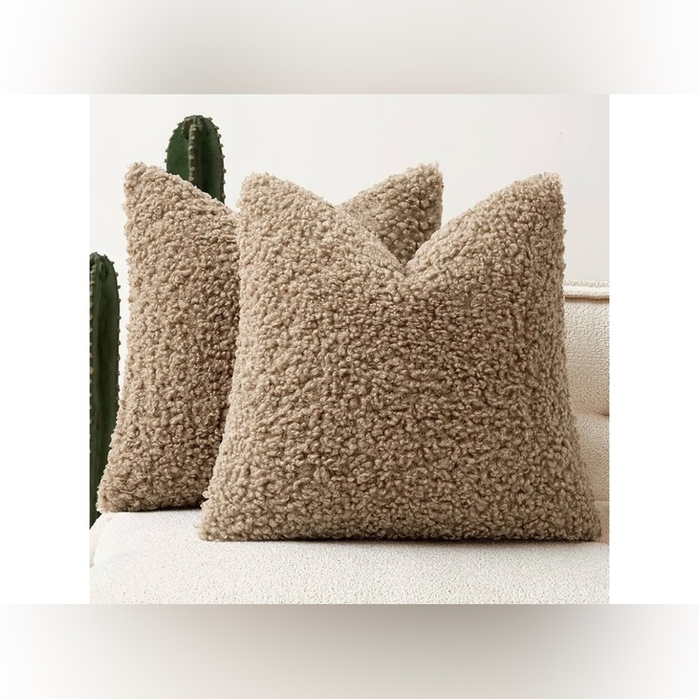 NEW Set of 2 Sherpa Faux Fur Throw Pillow Covers 22” Boucle Khaki